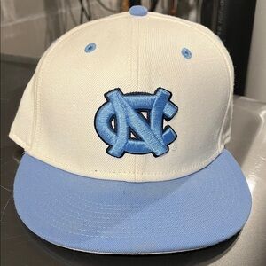NIKE University of North Carolina white baseball cap